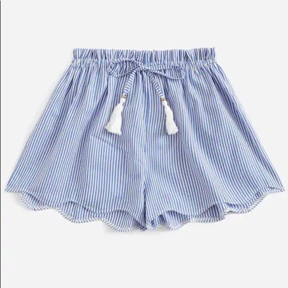 NEW Tassel ☀️scalloped blue stripe shorts